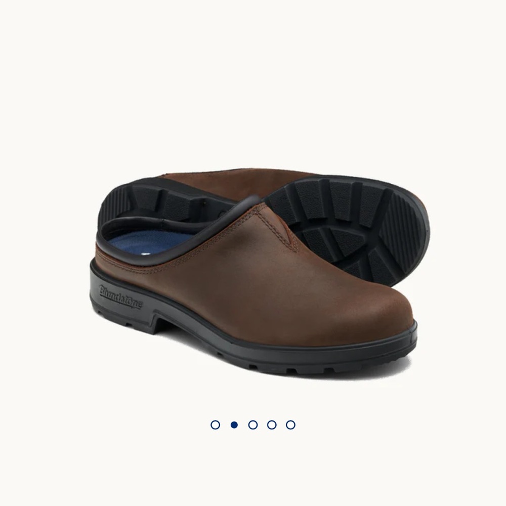 Bludstone Clogs